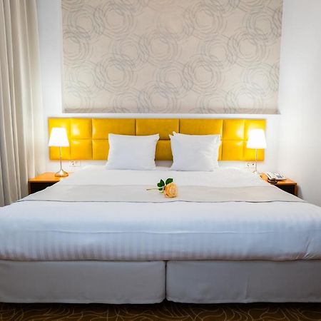 Best Western Hotel Lev Or I Bukareszt Zewnętrze zdjęcie
