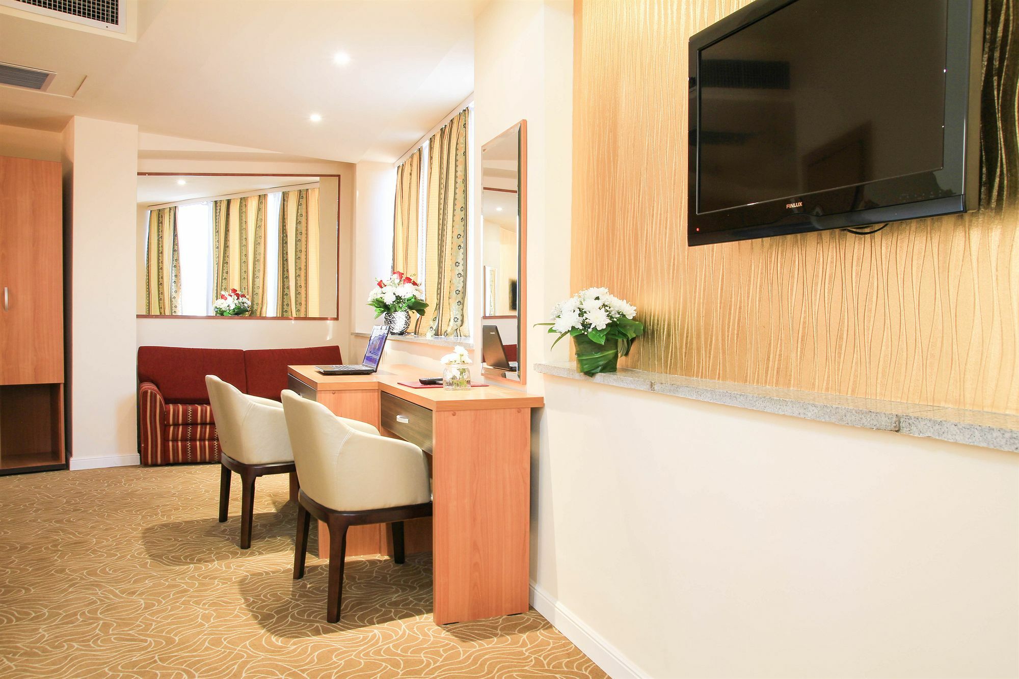 Best Western Hotel Lev Or I Bukareszt Zewnętrze zdjęcie