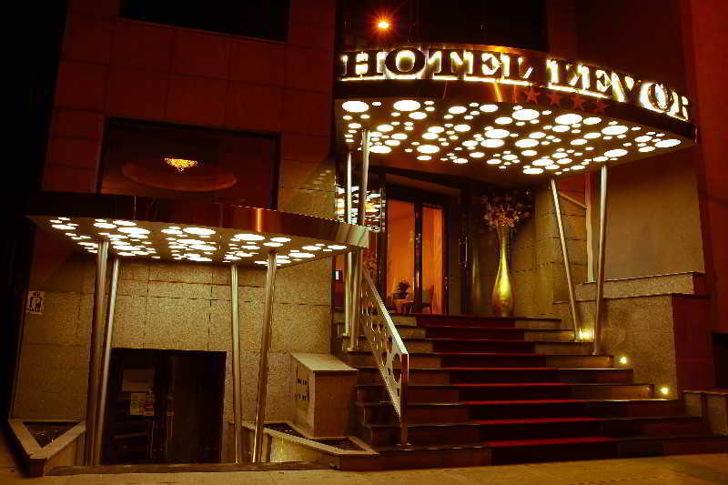 Best Western Hotel Lev Or I Bukareszt Zewnętrze zdjęcie